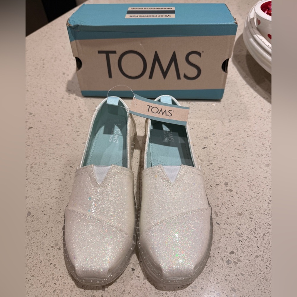 TOMS youth white confetti slip on shoes size 3